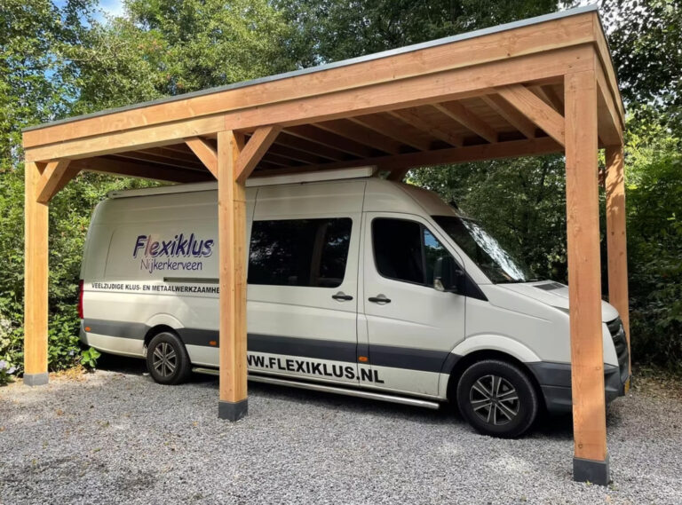 Carport houten constructie met span-dak